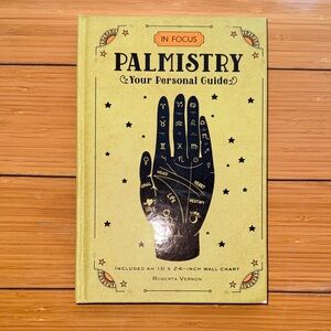 In Focus Palmistry: Your Personal Guide - Yellow Cover